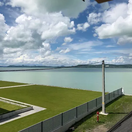 Hullam Apartmán Balatonlelle