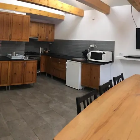 Hullam بالاتوليلّي