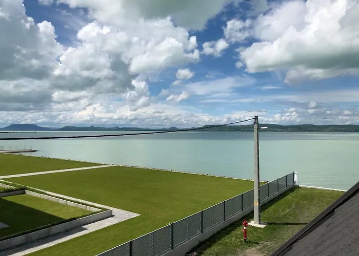 Hullám Apartman Balatonlelle